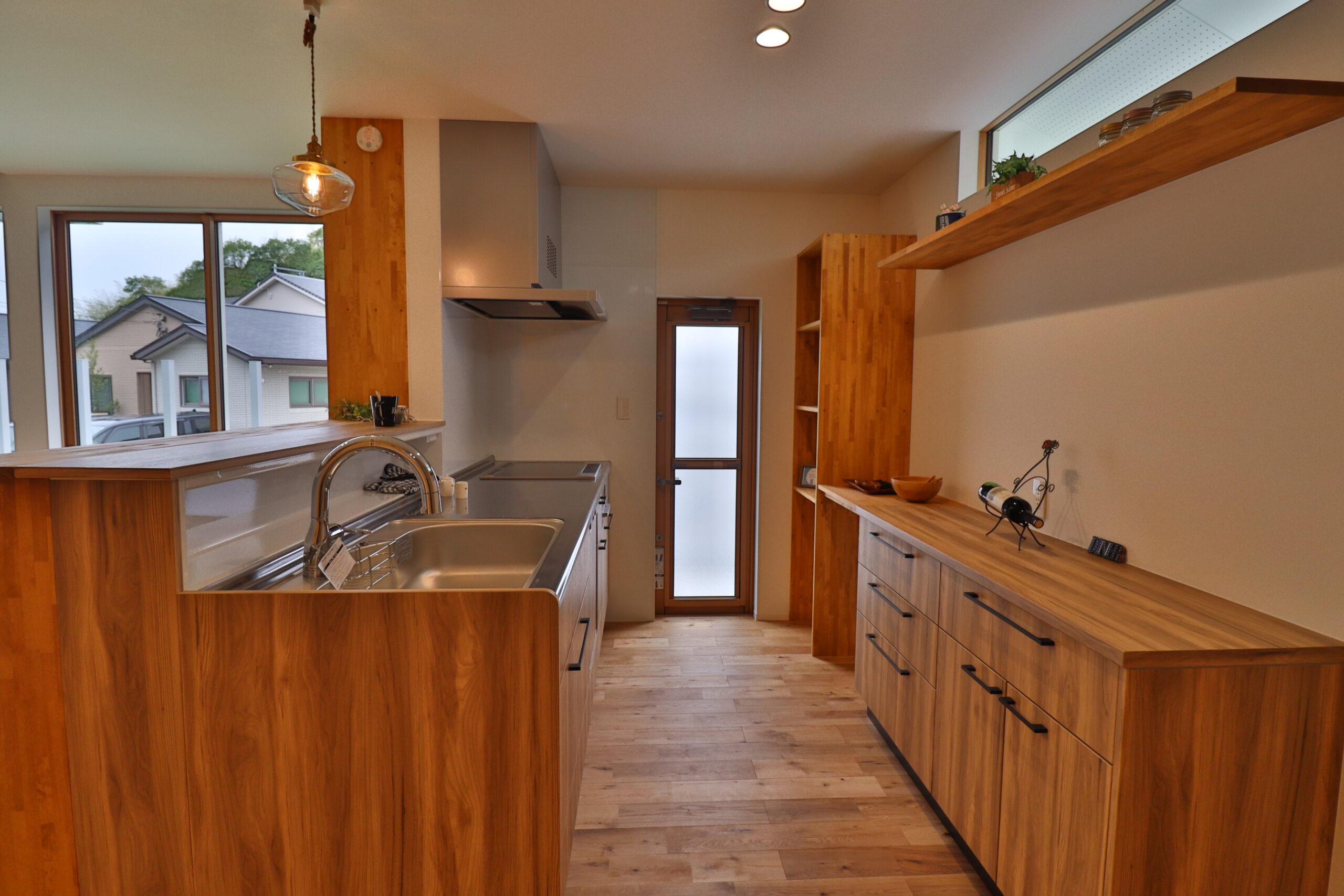 しあわせの咲く家