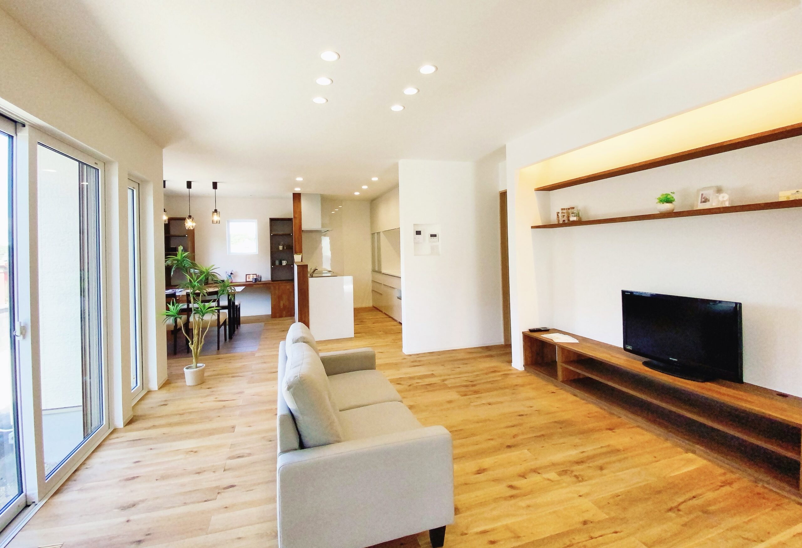 新たなる平安の家