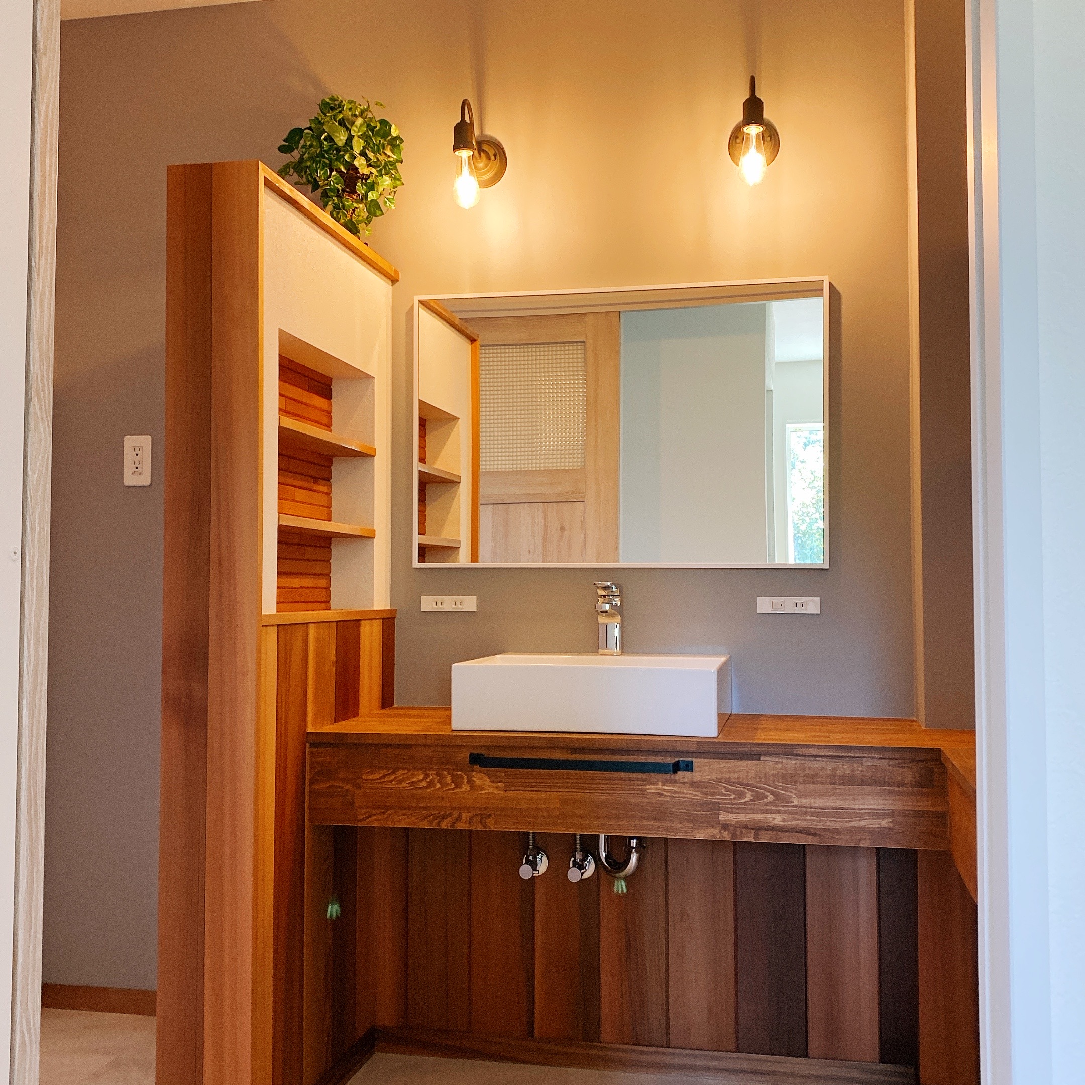 主（あるじ）のかくれ家