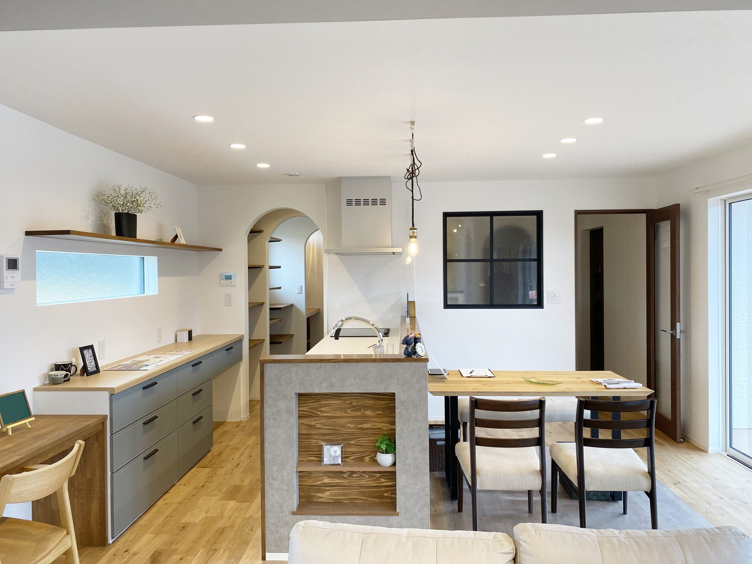 愛される家、猫との日常。